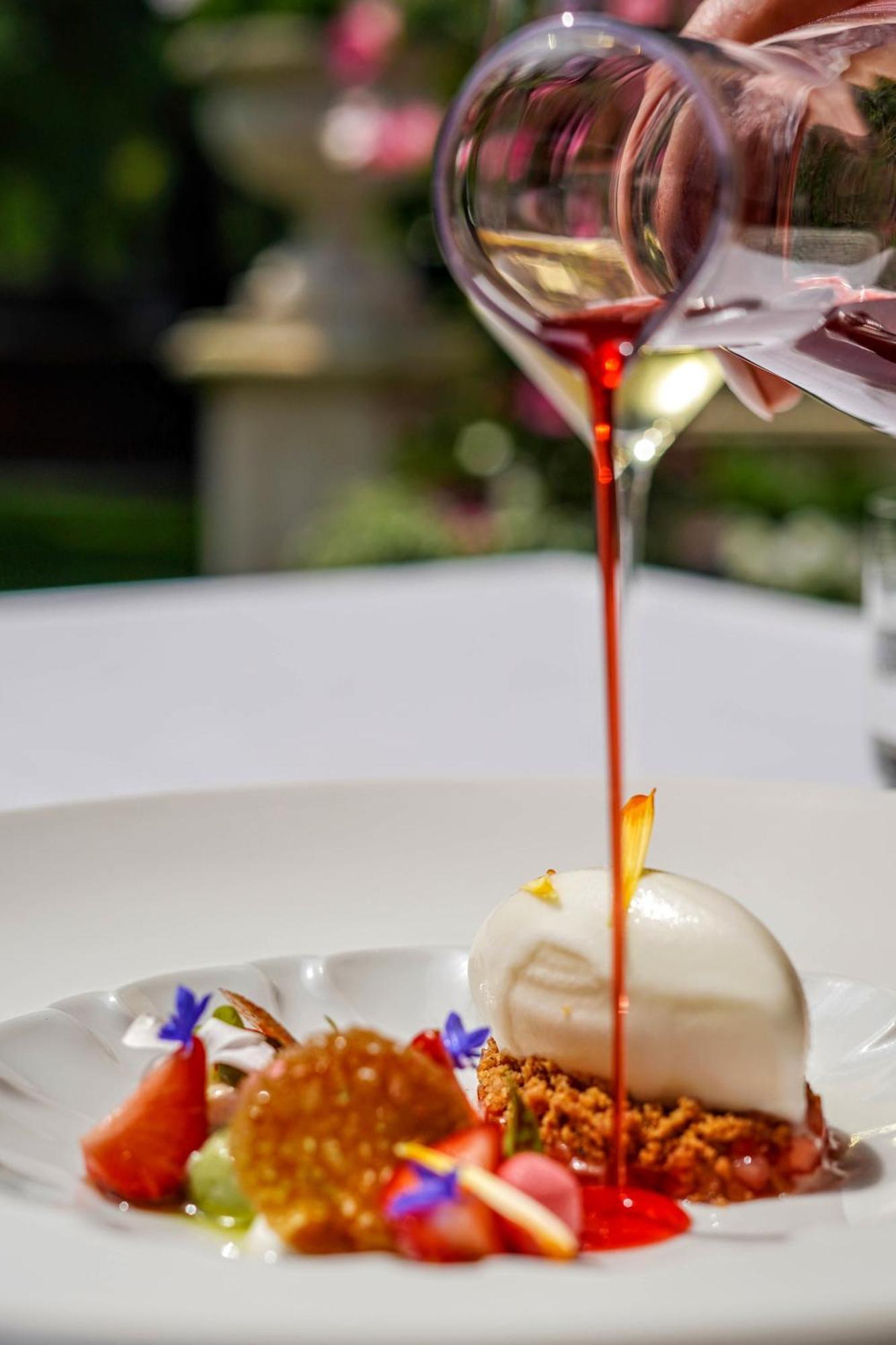 Central Park Voorburg - Relais & Chateaux Εξωτερικό φωτογραφία